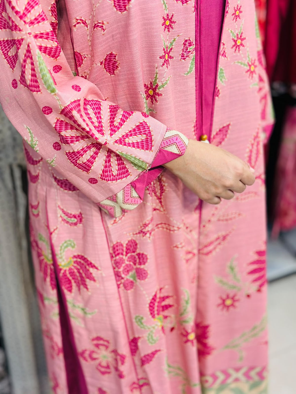 2 Pcs Printed gown + shocking pink contrast - love this combo