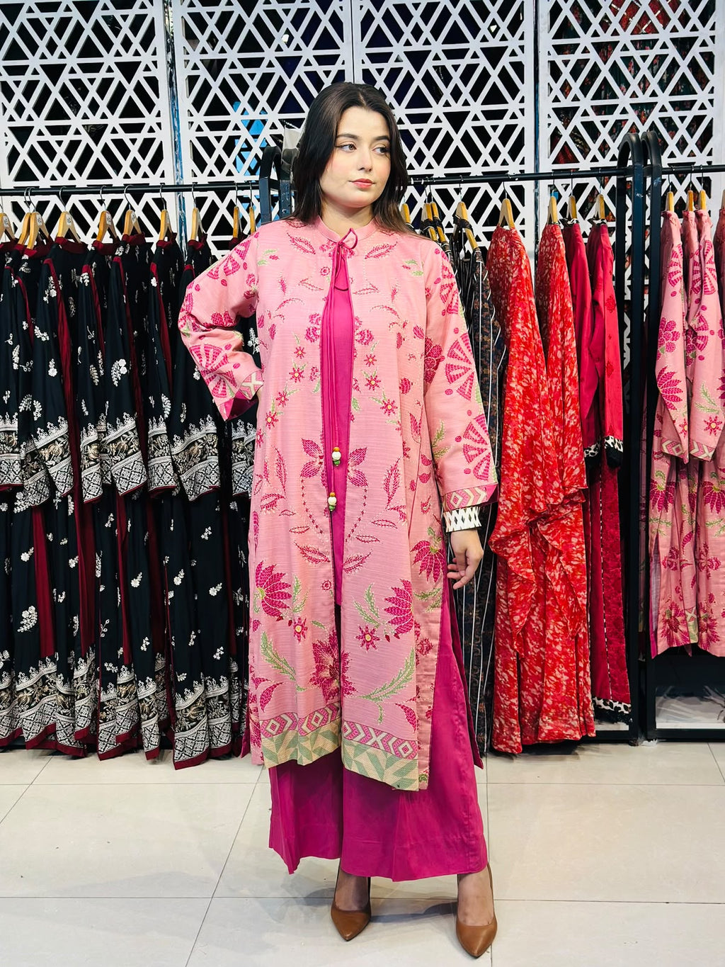 2 Pcs Printed gown + shocking pink contrast - love this combo