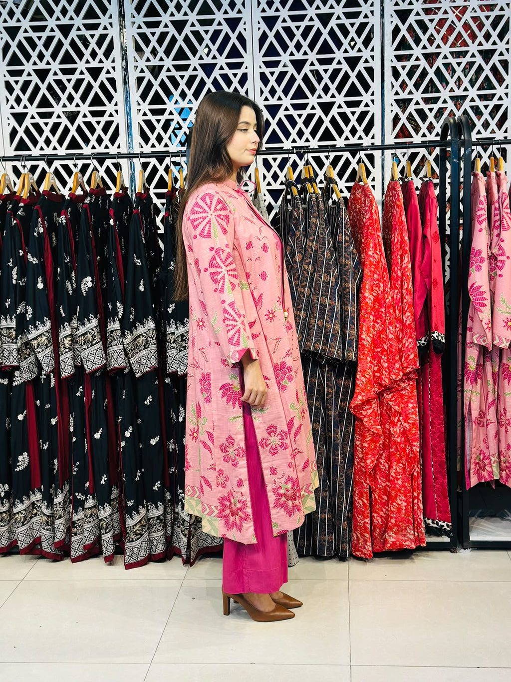 2 Pcs Printed gown + shocking pink contrast - love this combo