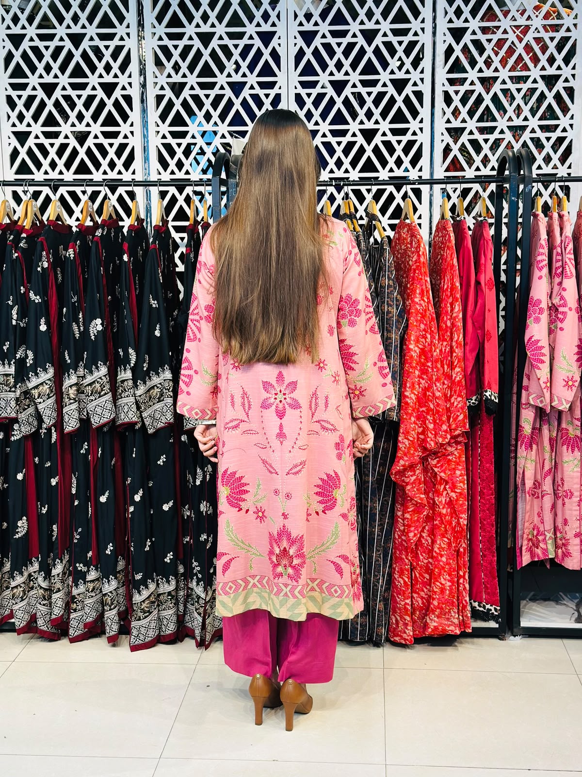 2 Pcs Printed gown + shocking pink contrast - love this combo