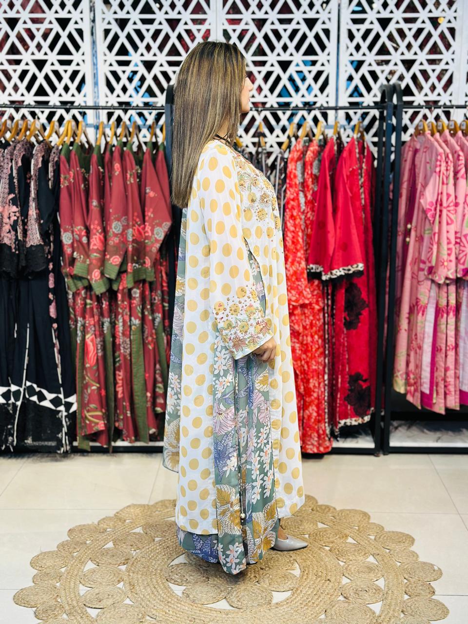 3 Pcs Elevate your everyday elegance with this stunning 3_piece printed chiffon ensemble.